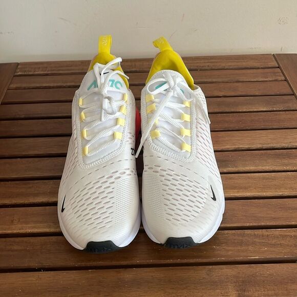 Nike Air Max 270 White Bright Crimson US Women Size 9.5/UK 7/EU 41(FZ3624-100) - Picture 4 of 9